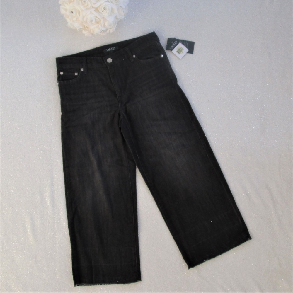 ❤️‍🔥 NWT Ralph Lauren Black Mid Rise Wide Leg Jeans 4 - Picture 3 of 8